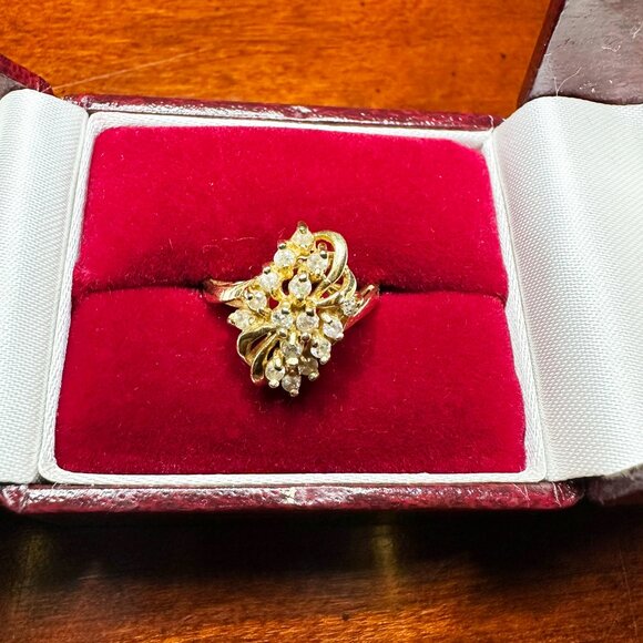 Vintage 14K Yellow Gold Diamond Cluster Ring – Size 4.5 – Cocktail - Picture 8 of 11